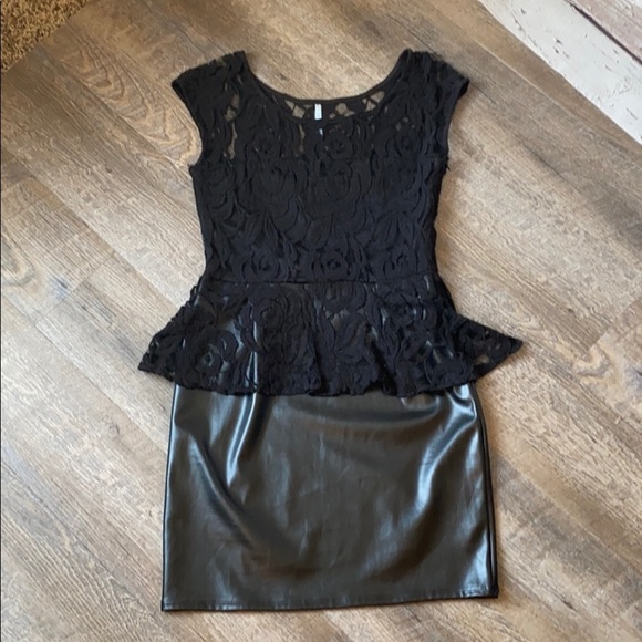 Black lace top faux leather Peplum Dress Medium - Picture 8 of 12